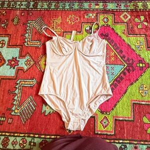 Skims Bodysuit Shape wear new with tags 3x
